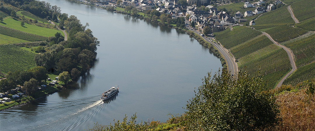 Schiff auf Mosel