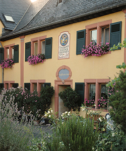 Staffelter Hof